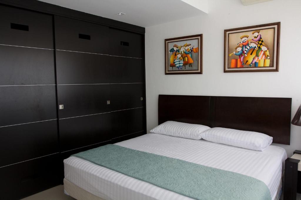 Hotel Barcelona Tower Cancún