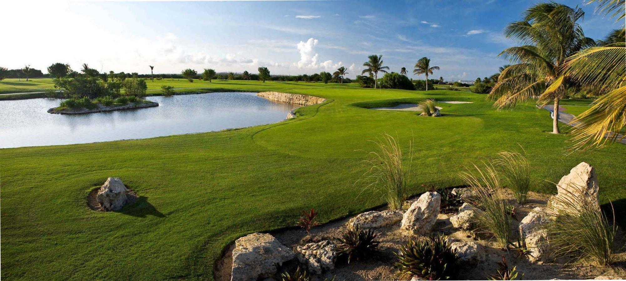 Hilton Golf &