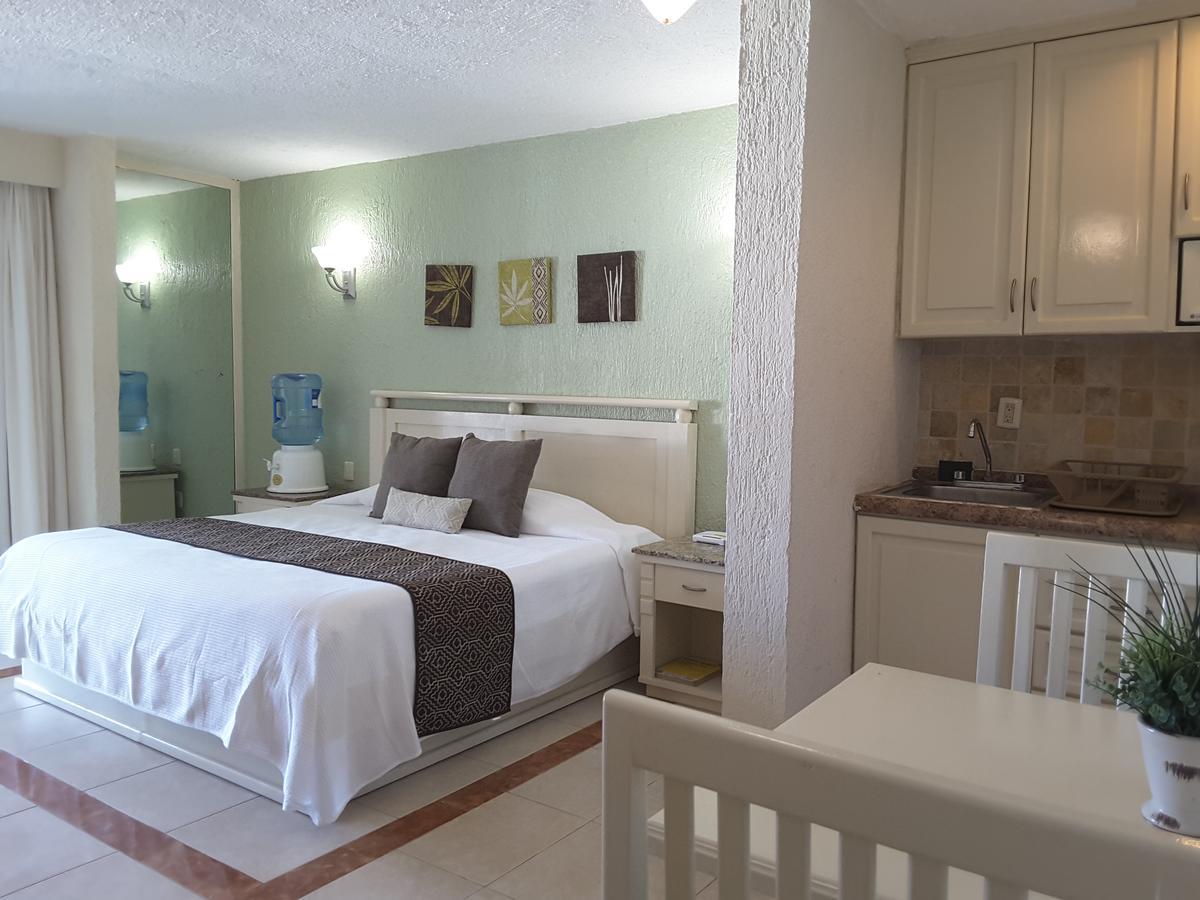 Amigo Solymar Apartahotel 3*