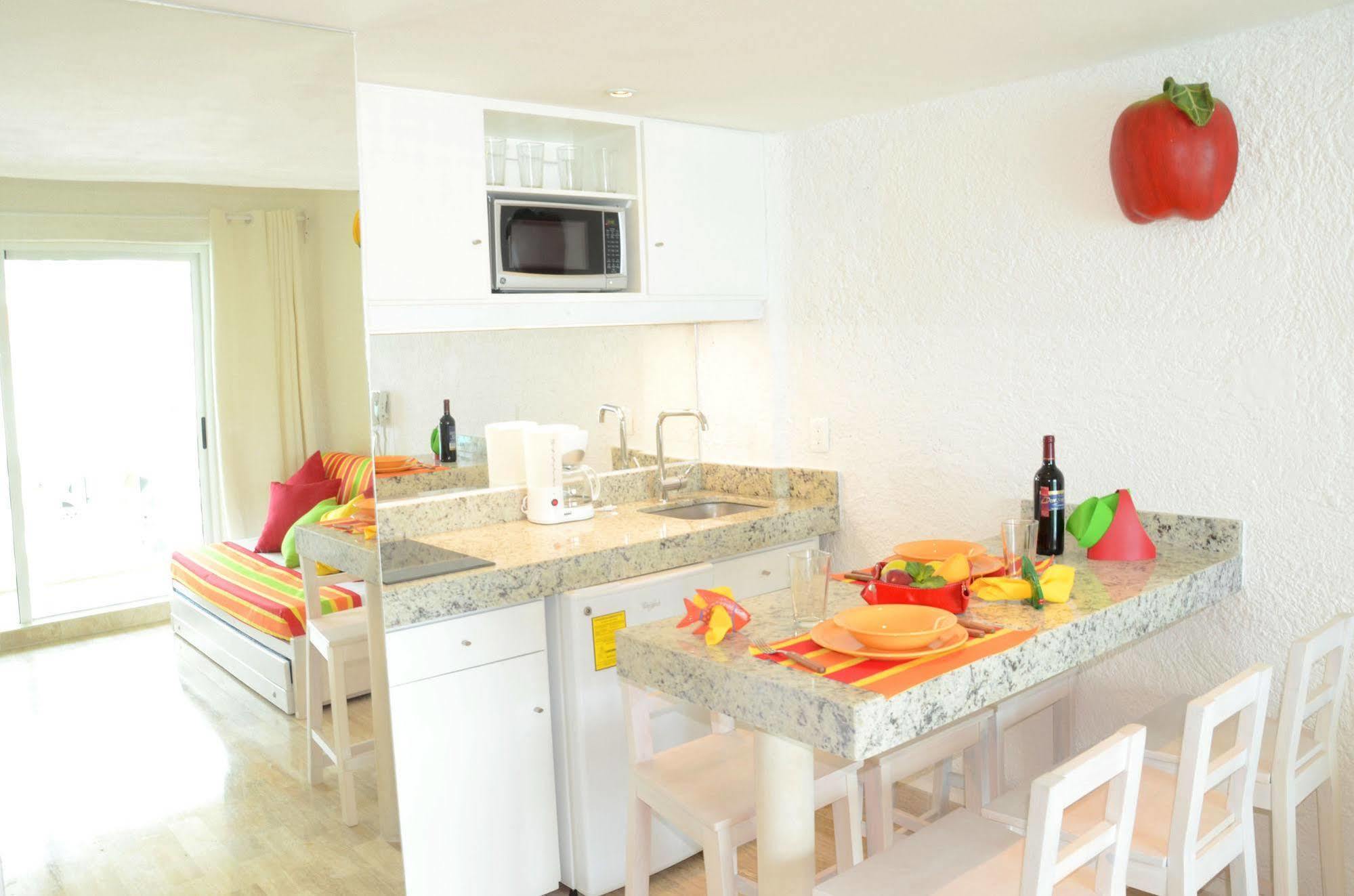 Amigo Solymar Apartahotel