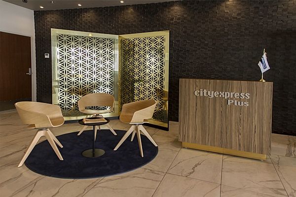 Aeropuerto Riviera Hotel 4*