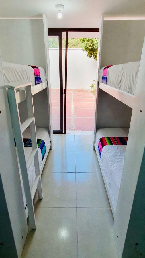 Pensión Mango Rooms 2*