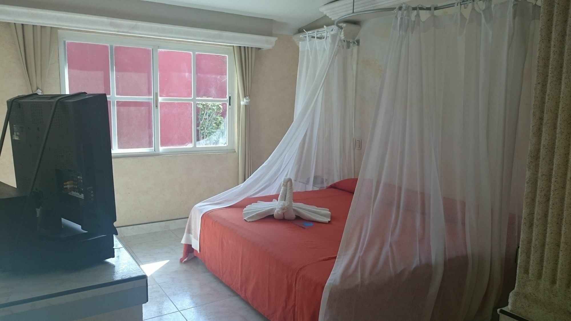 Costa Hotel del amor 3*