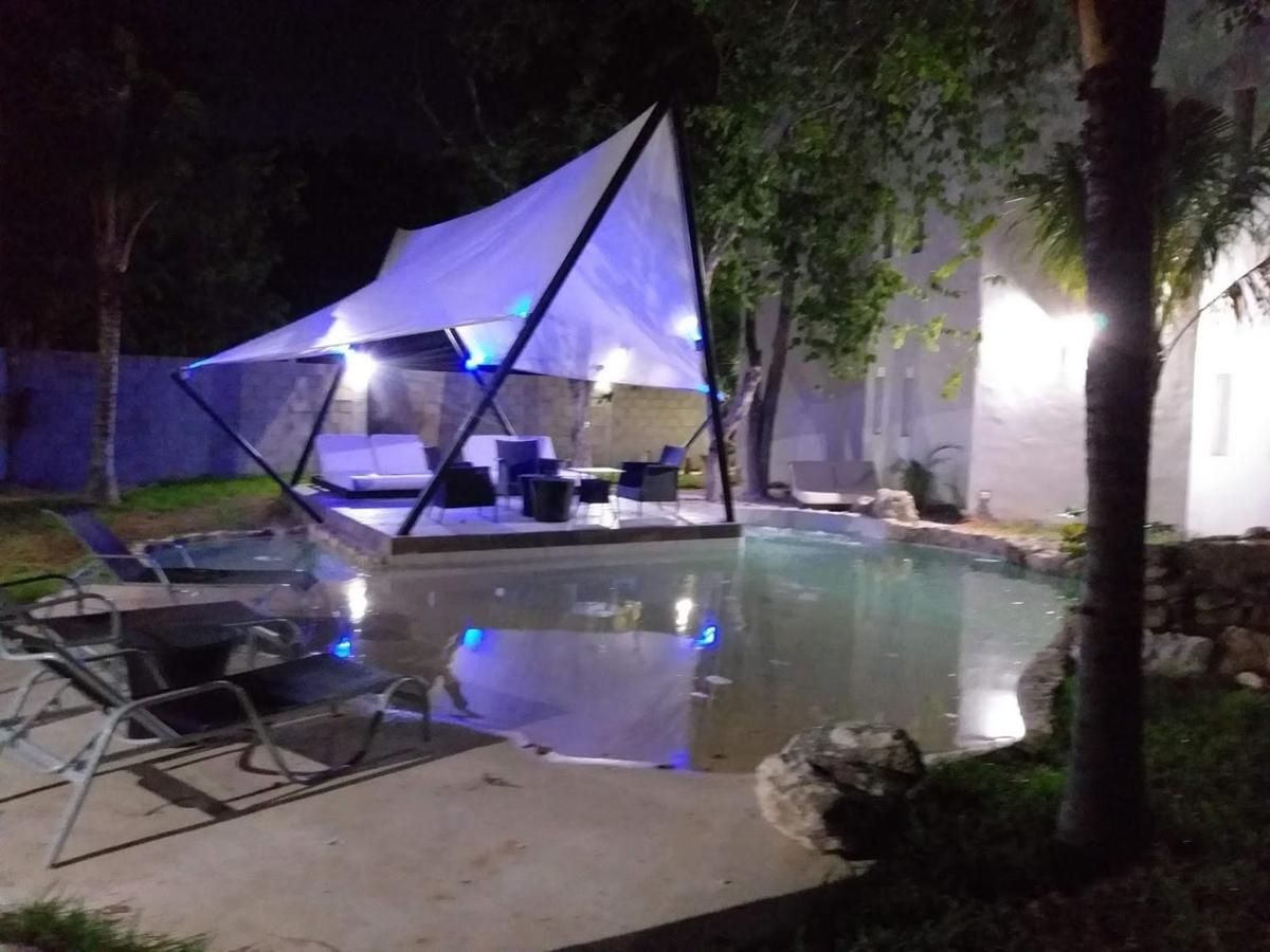 Hotel And Art Cancun