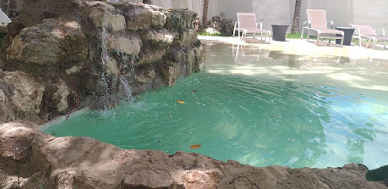And Art Hotel Cancun