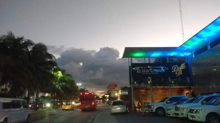 Ado Guest house Cancun
