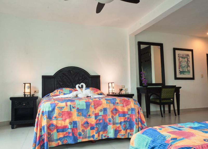 Del Sol Hotel