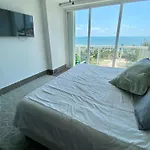 •Amazing Beachfront Condo•