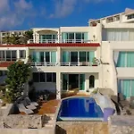 Eltonblom1970 At Out Look Com Beach House Blom