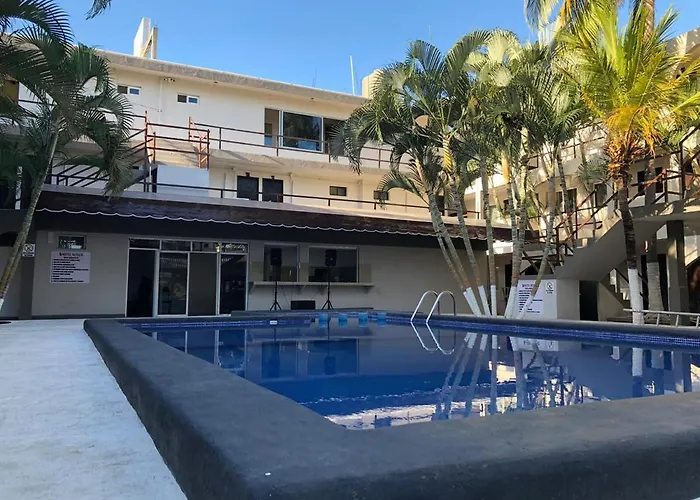 Azteca Hotel