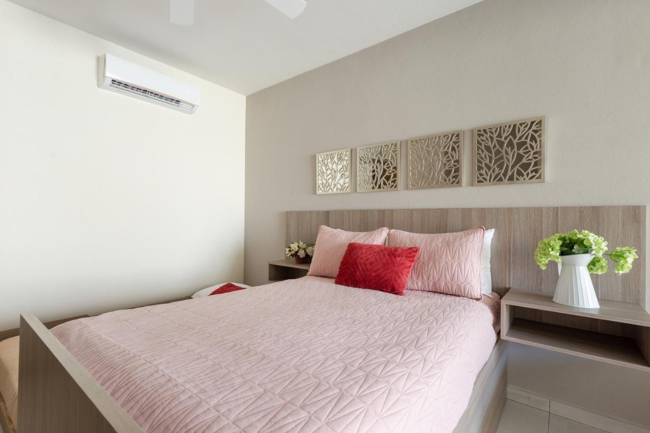 Apartment Large With Pool And Terrace!