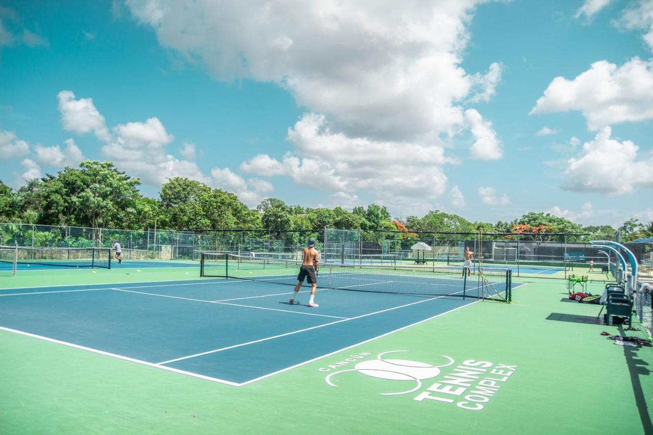 Cancun Tennis Inn 4* Cancún