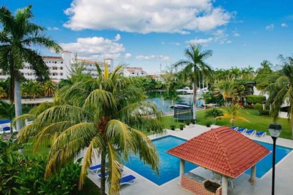 Mexican Lagoon Front By Casa Paraiso *