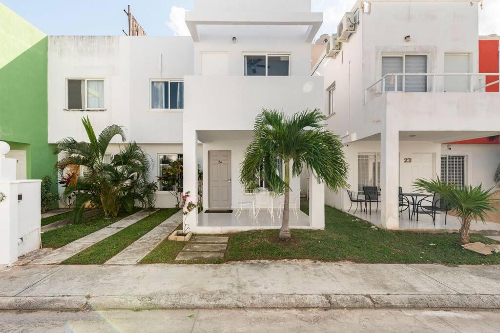 Casa Miamore - Family Getaway