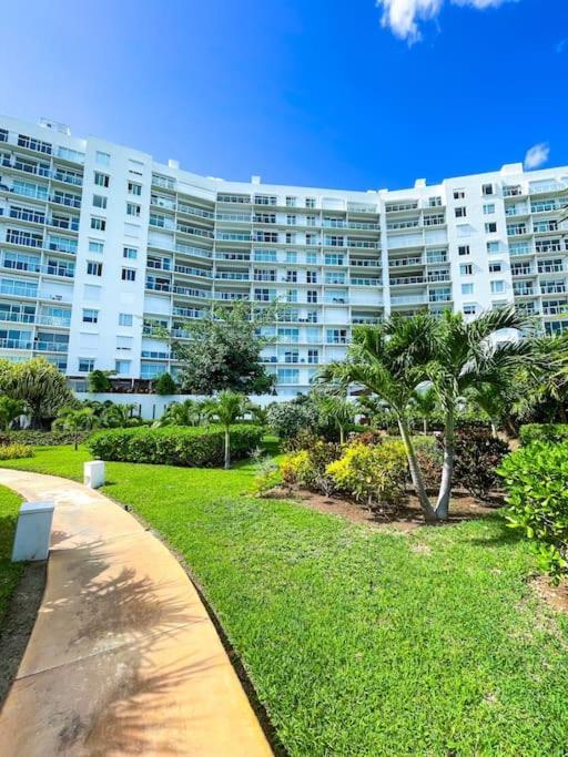 Apartamento Punta Me Luxury Beach Front & Nice Sea View *