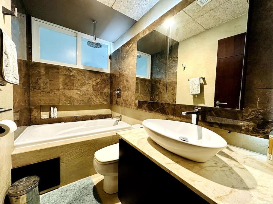Punta Me Luxury Beach Front & Nice Sea View Apartamento