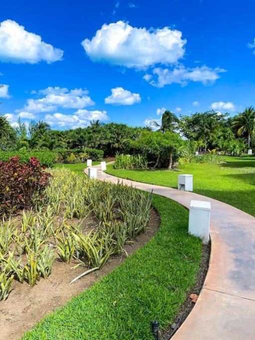 Punta Me Luxury Beach Front & Nice Sea View Apartamento *