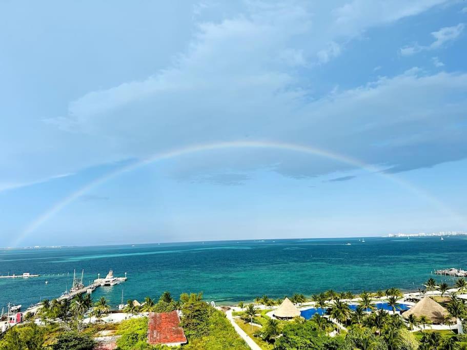 Punta Me Luxury Beach Front & Nice Sea View * Cancún