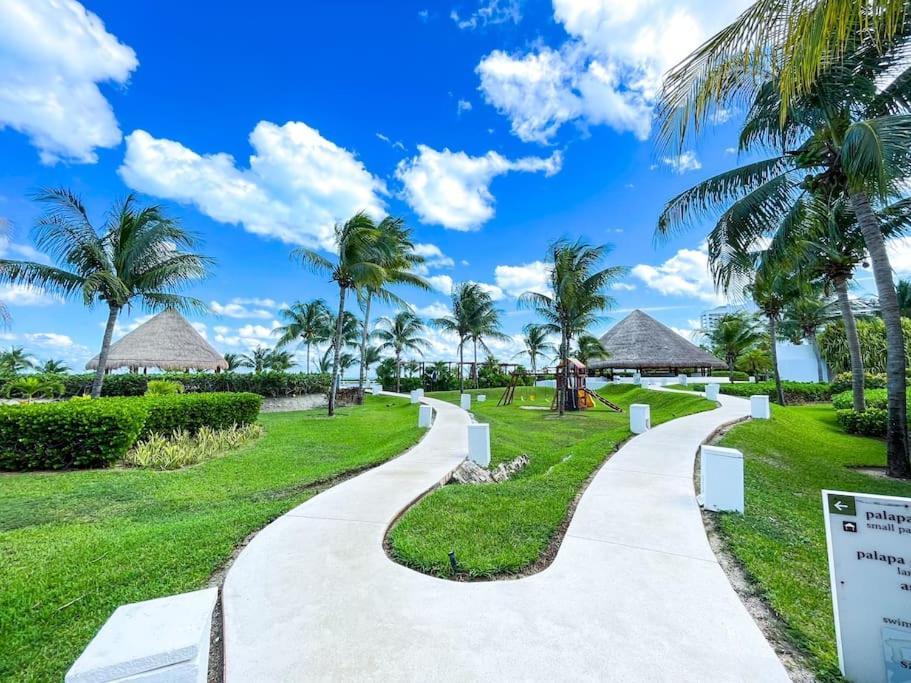 Apartamento Punta Me Luxury Beach Front & Nice Sea View *