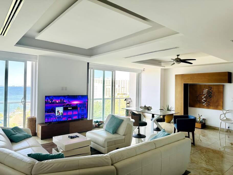 Punta Me Luxury Beach Front & Nice Sea View Apartamento Cancún