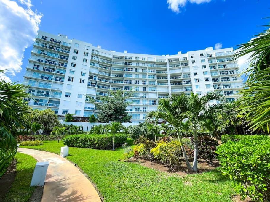 Punta Me Luxury Beach Front & Nice Sea View Cancún