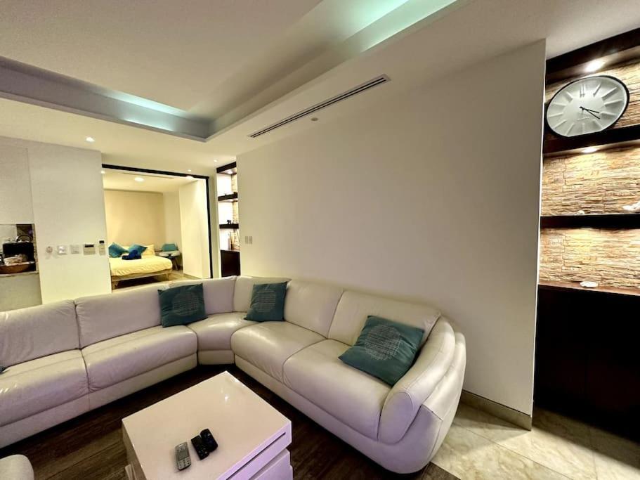 Apartamento Punta Me Luxury Beach Front & Nice Sea View *