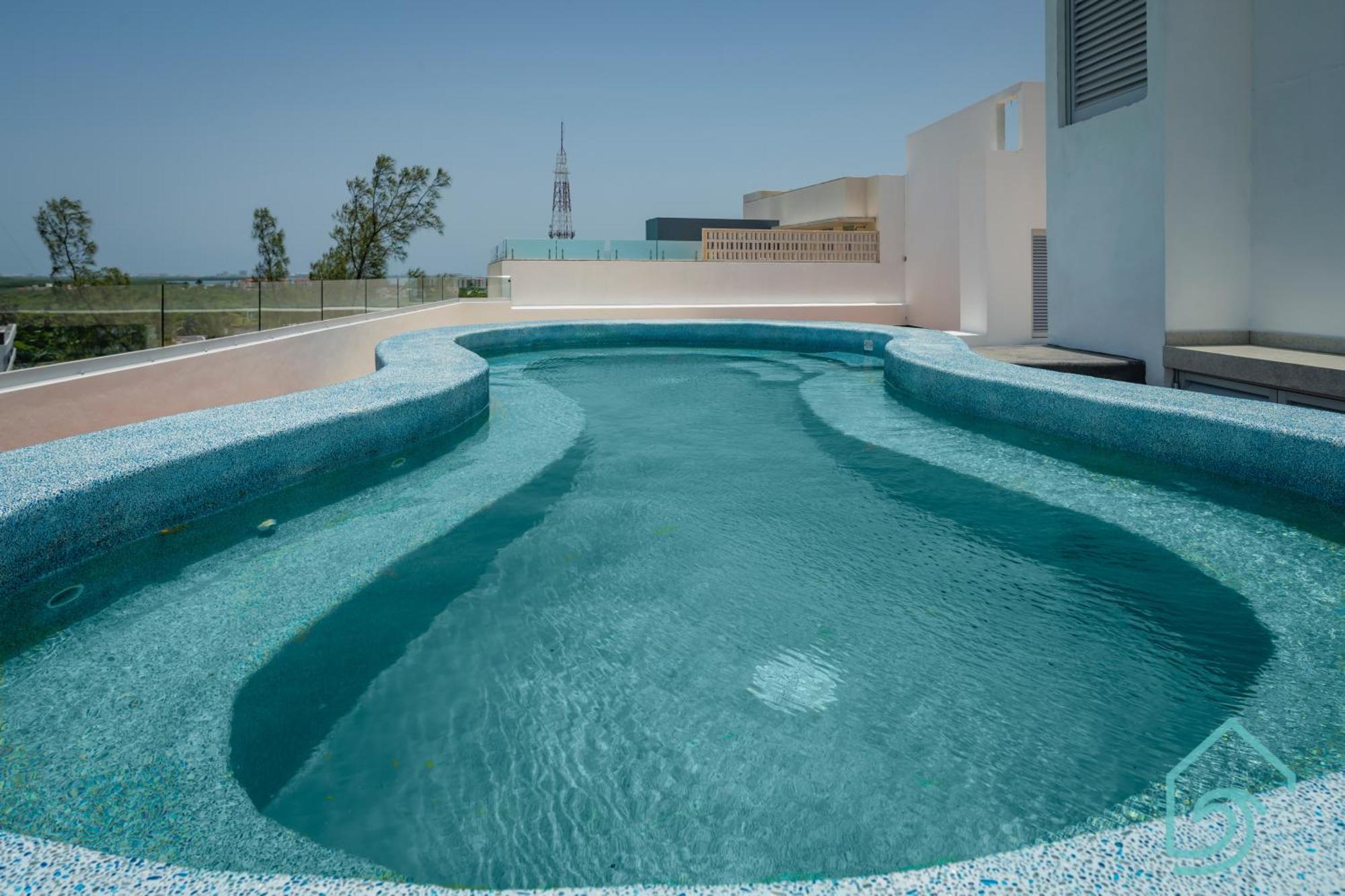 Armonia Y Modernidad En Barcelona