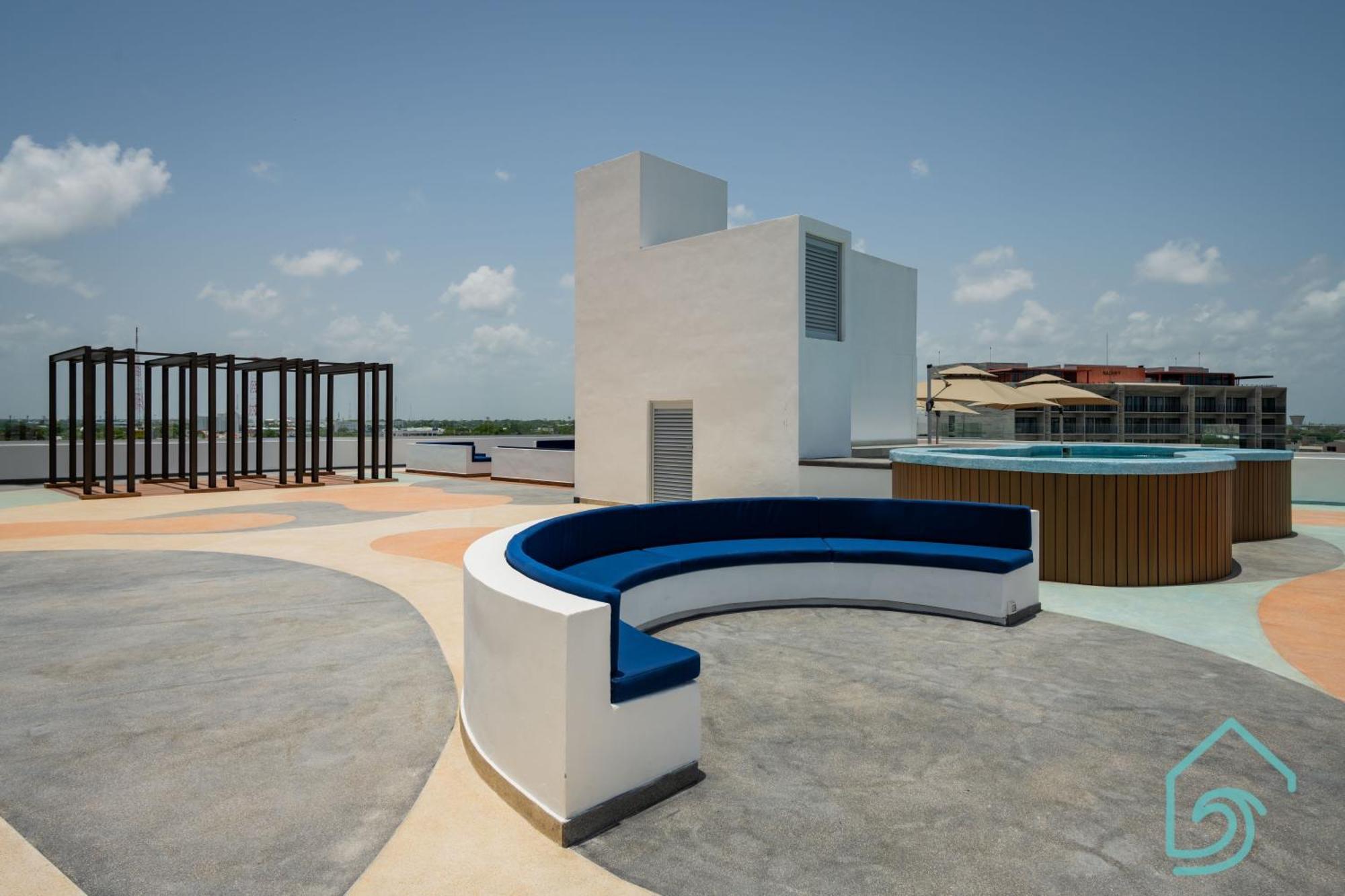 Armonia Y Modernidad En Barcelona * Cancún