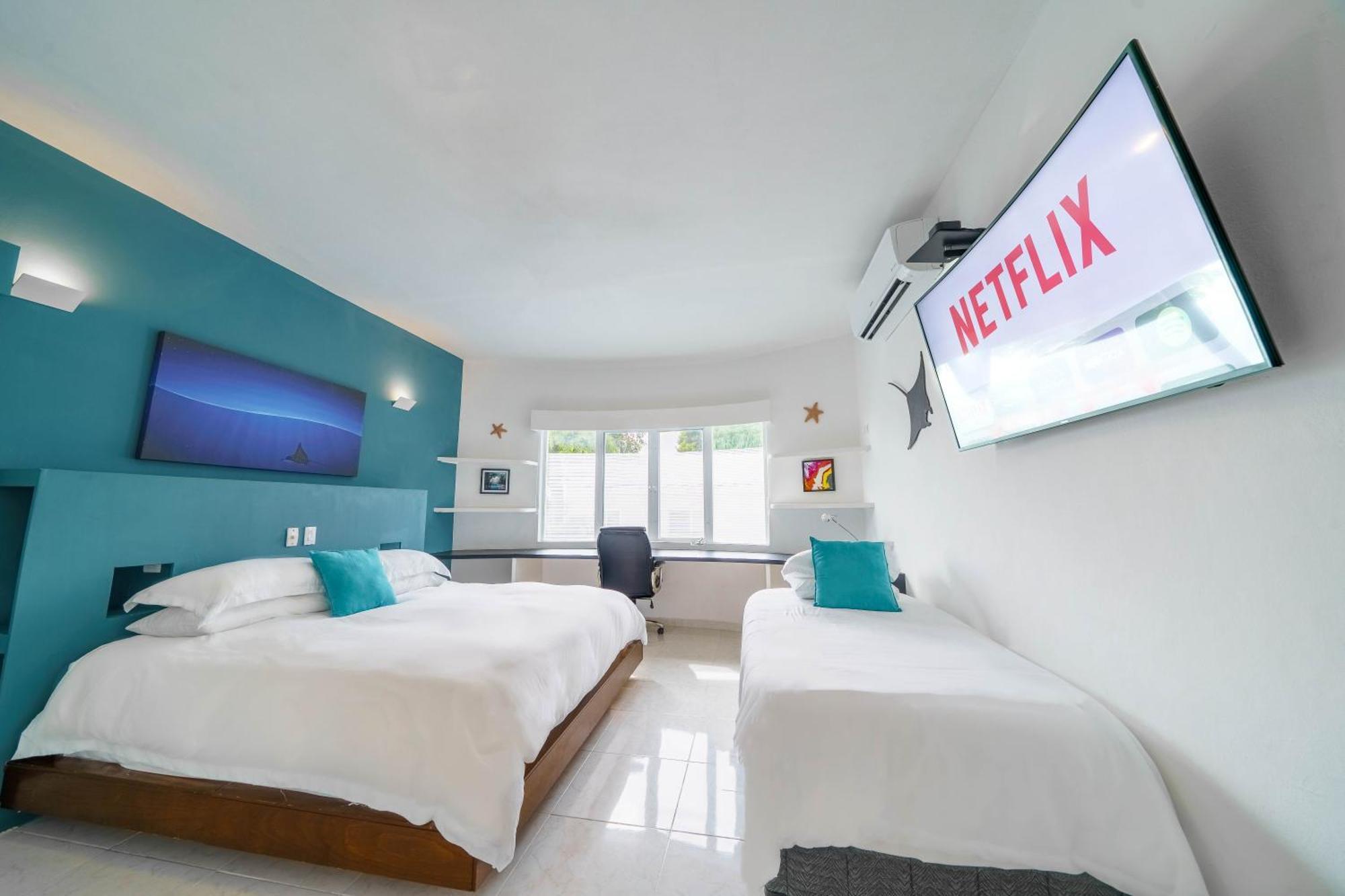 5 Bedroom Modern With Private Pool - Great Location Villa Cancún