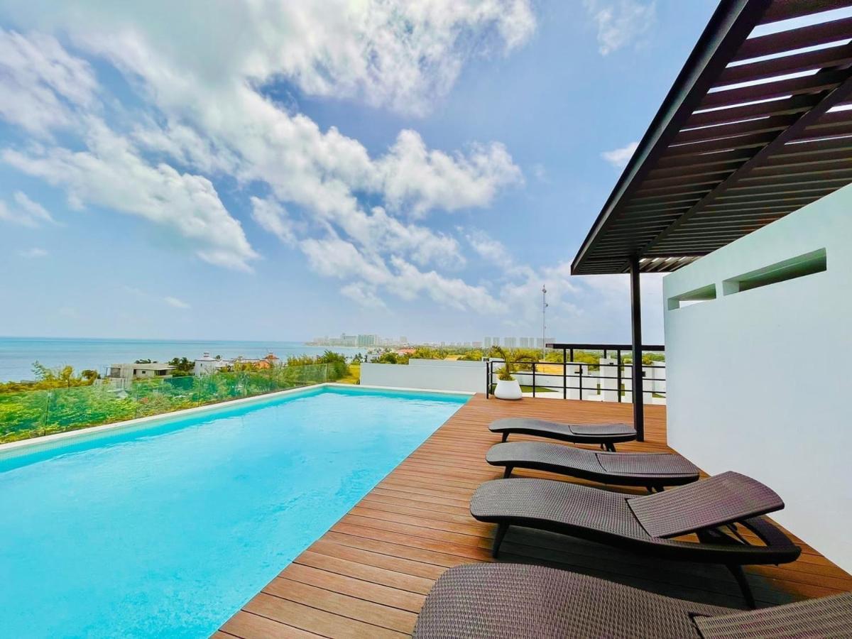 With Boulevard View & Roof Apartamento Cancún