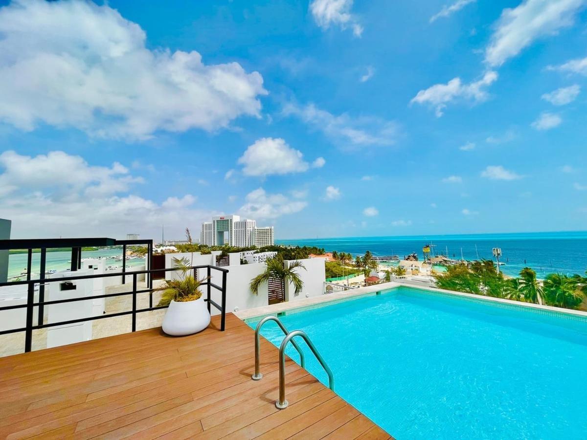 With Boulevard View & Roof Apartamento *