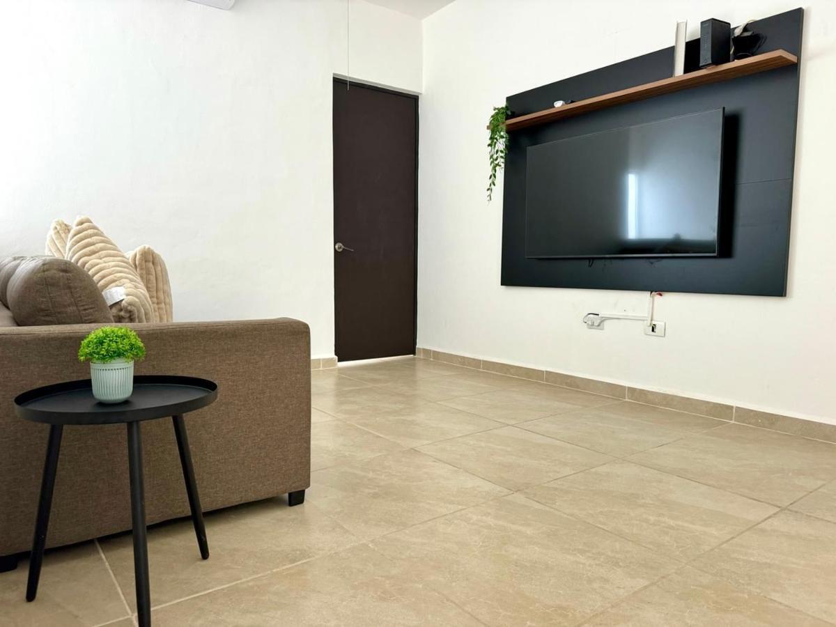 Сasa de vacaciones 3br Centric House W/ Pool, Bbq And Great Amenities