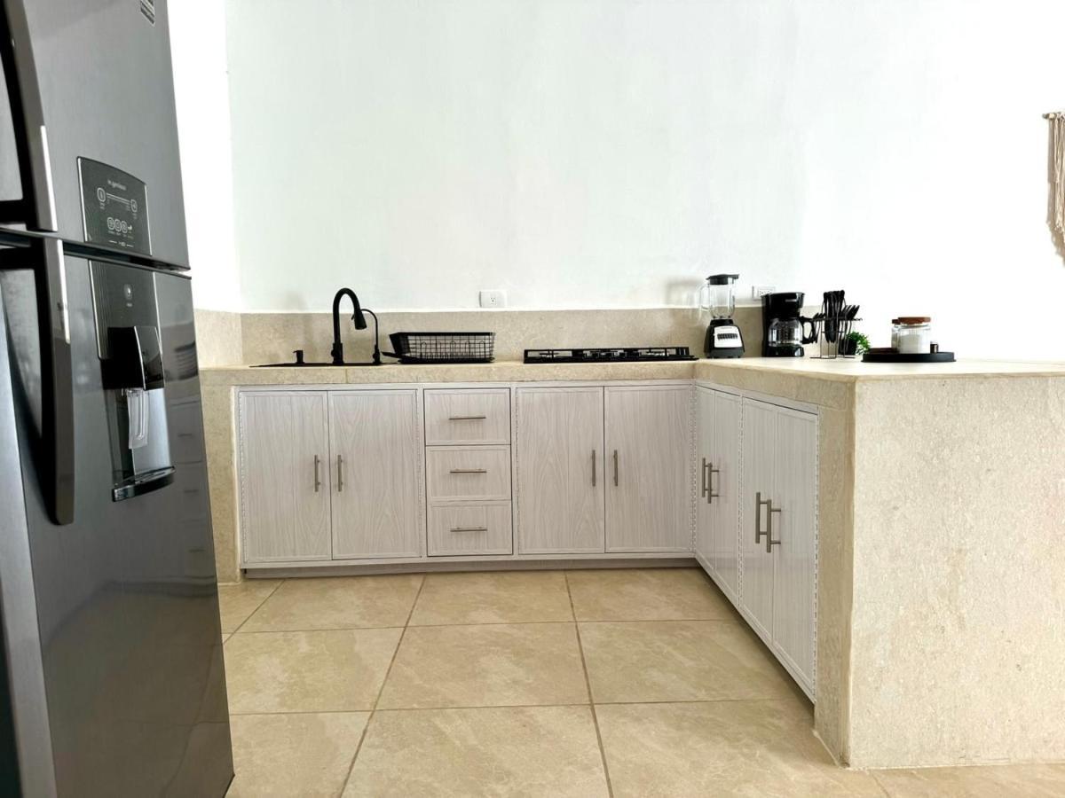 Сasa de vacaciones 3br Centric House W/ Pool, Bbq And Great Amenities
