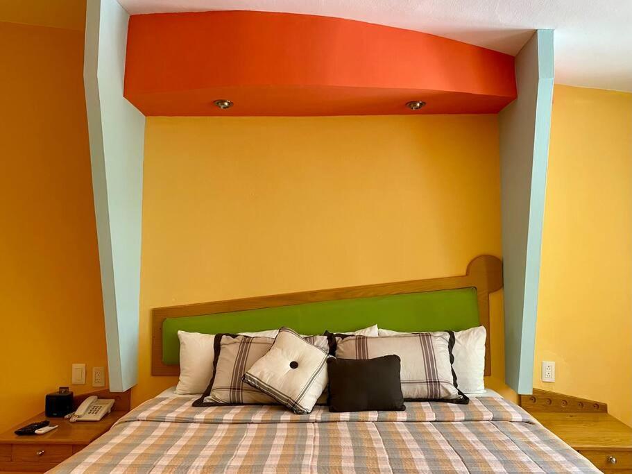 Villa Eltonblom1970 At Out Look Com Beach House Blom *