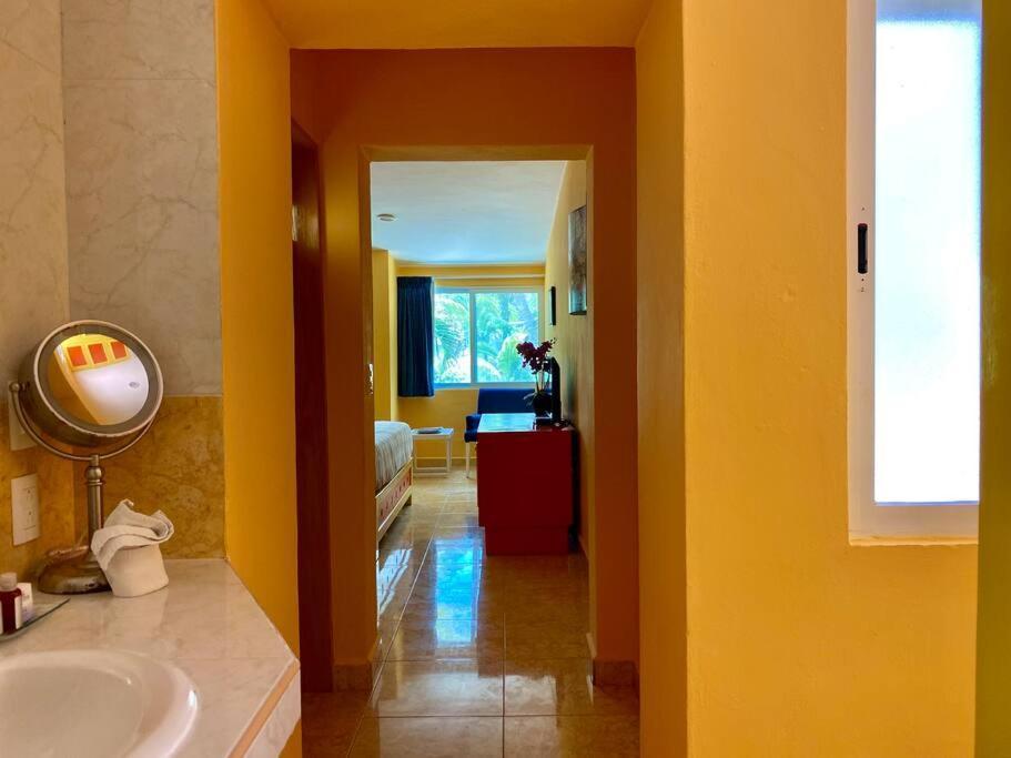 Eltonblom1970 At Out Look Com Beach House Blom Cancún