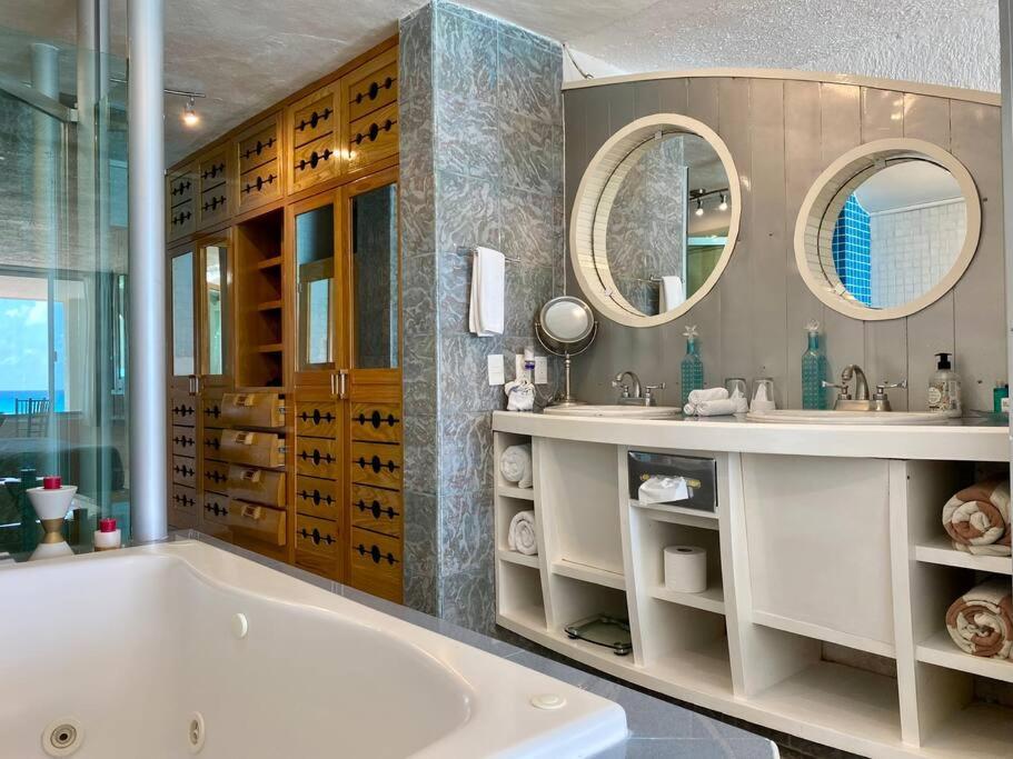 Eltonblom1970 At Out Look Com Beach House Blom Villa