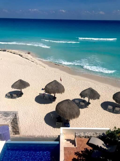 Eltonblom1970 At Out Look Com Beach House Blom Cancún
