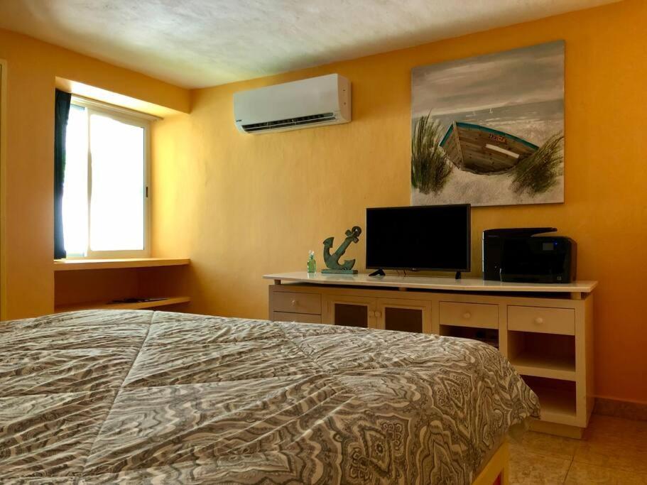 Eltonblom1970 At Out Look Com Beach House Blom Villa