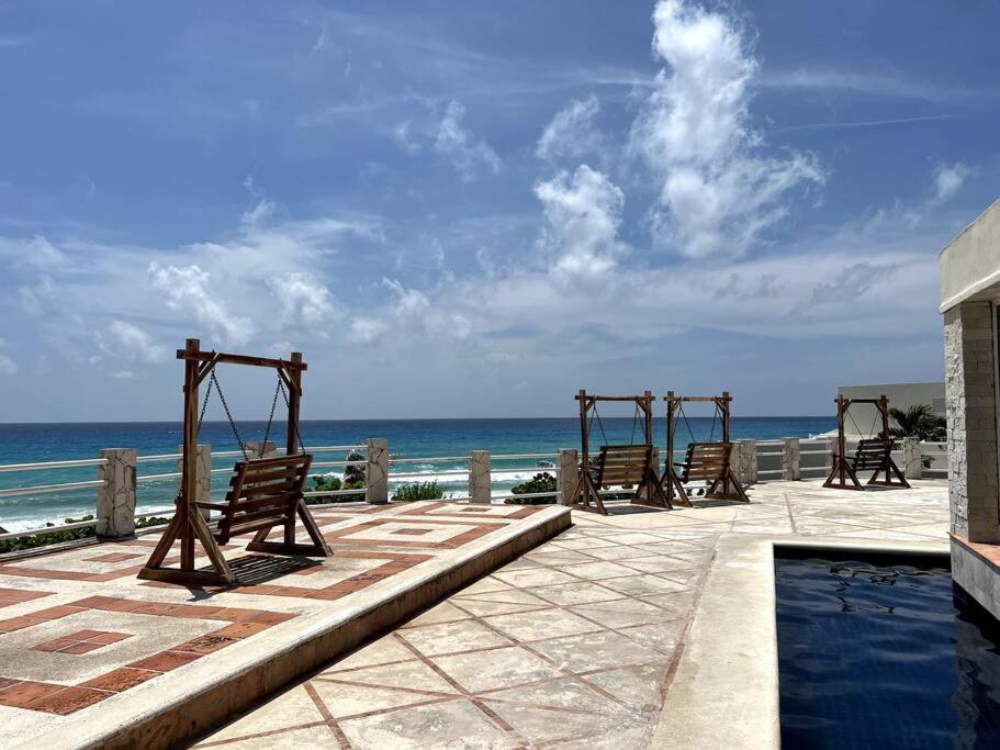 Villa Eltonblom1970 At Out Look Com Beach House Blom