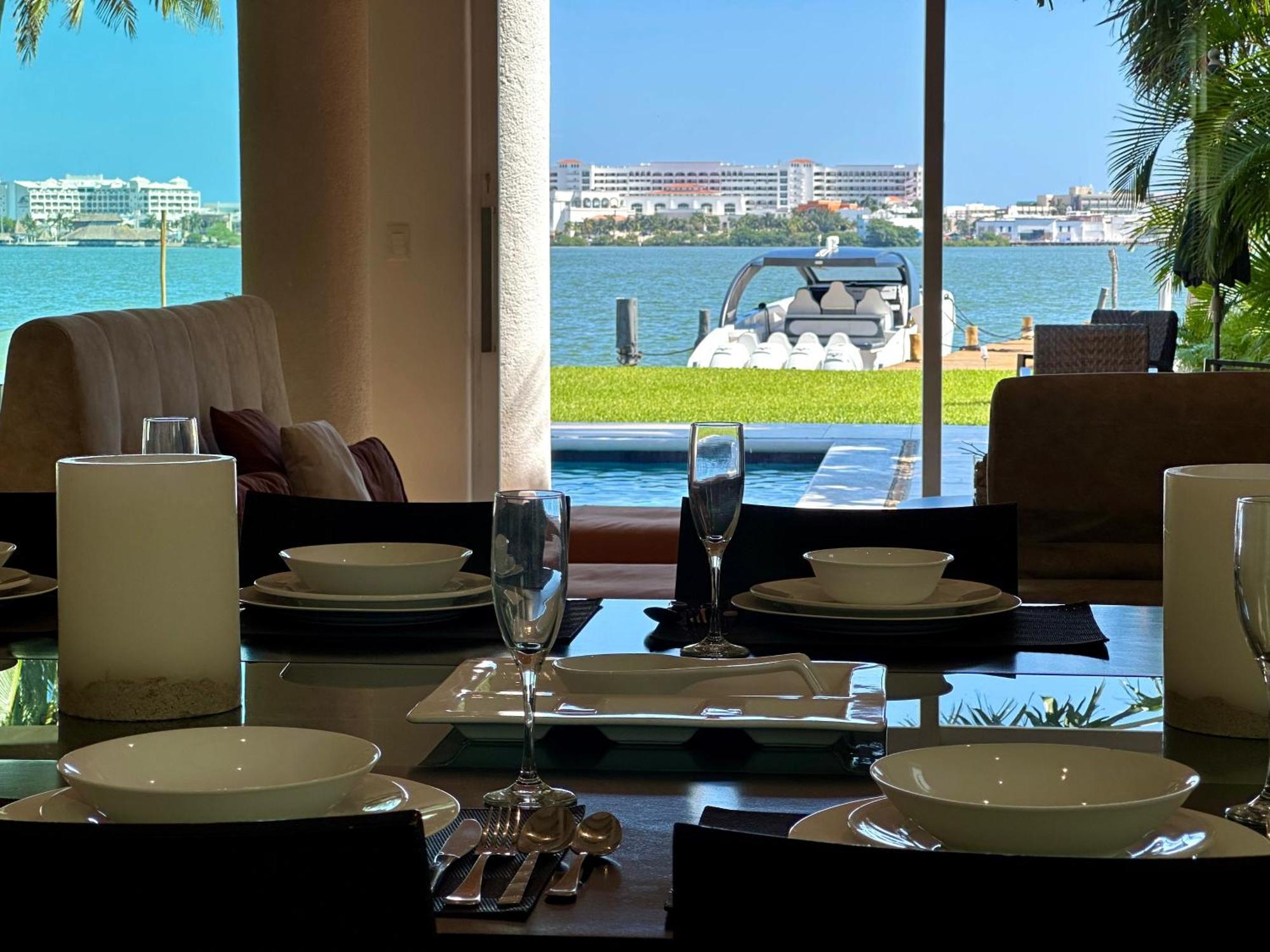 Don Village - 5br Luxury Waterfront Private By Solmar * Cancún