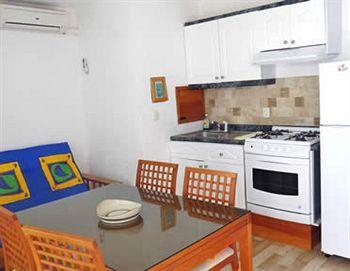 Brisas Apartment *