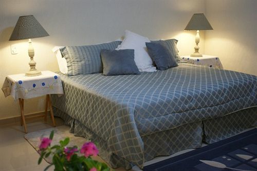 Away From (adults Only) Bed and breakfast 3*