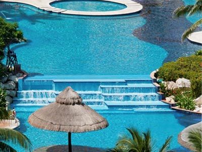 Grand Fiesta Americana Coral -