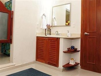 Away From (adults Only) Bed and breakfast