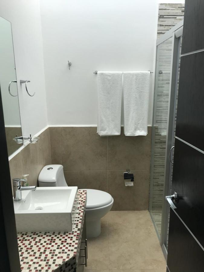 Airport Zone Habitación en casa particular Cancún