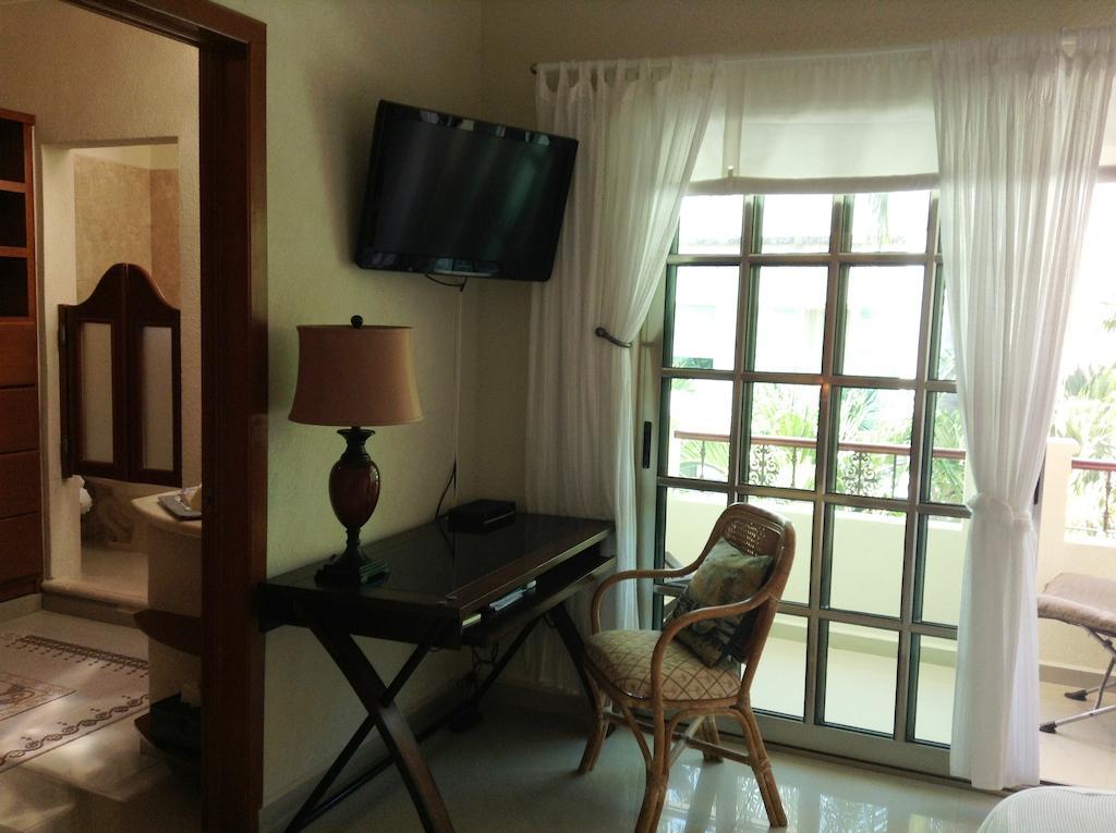 Bed and breakfast Away From (adults Only) 3*