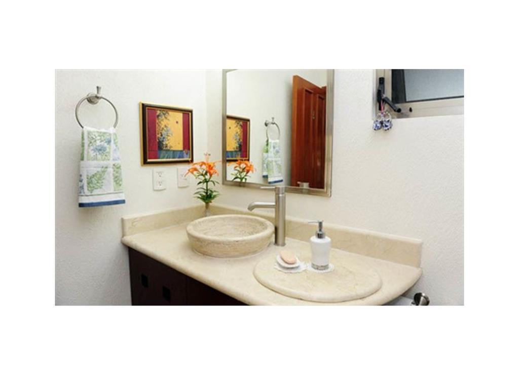 Away From (adults Only) Bed and breakfast