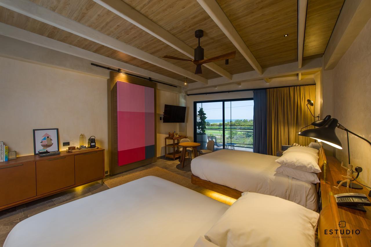 Estudio Playa Mujeres - Family Experience
