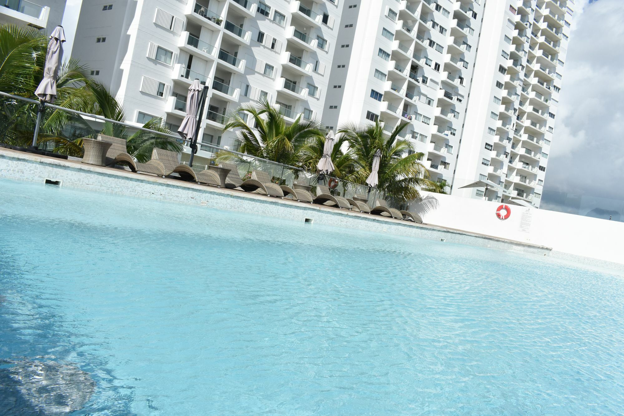 Apartahotel Barcelona Tower By Koox Luxury Collection 2*