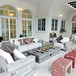 Casa De Osho Luxury Villa